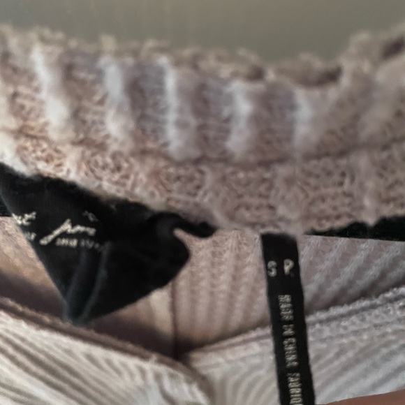 Urban Outfitters Out From Under grey sweater - Picture 4 of 5